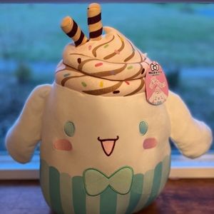 Cinamoro Squishmallow